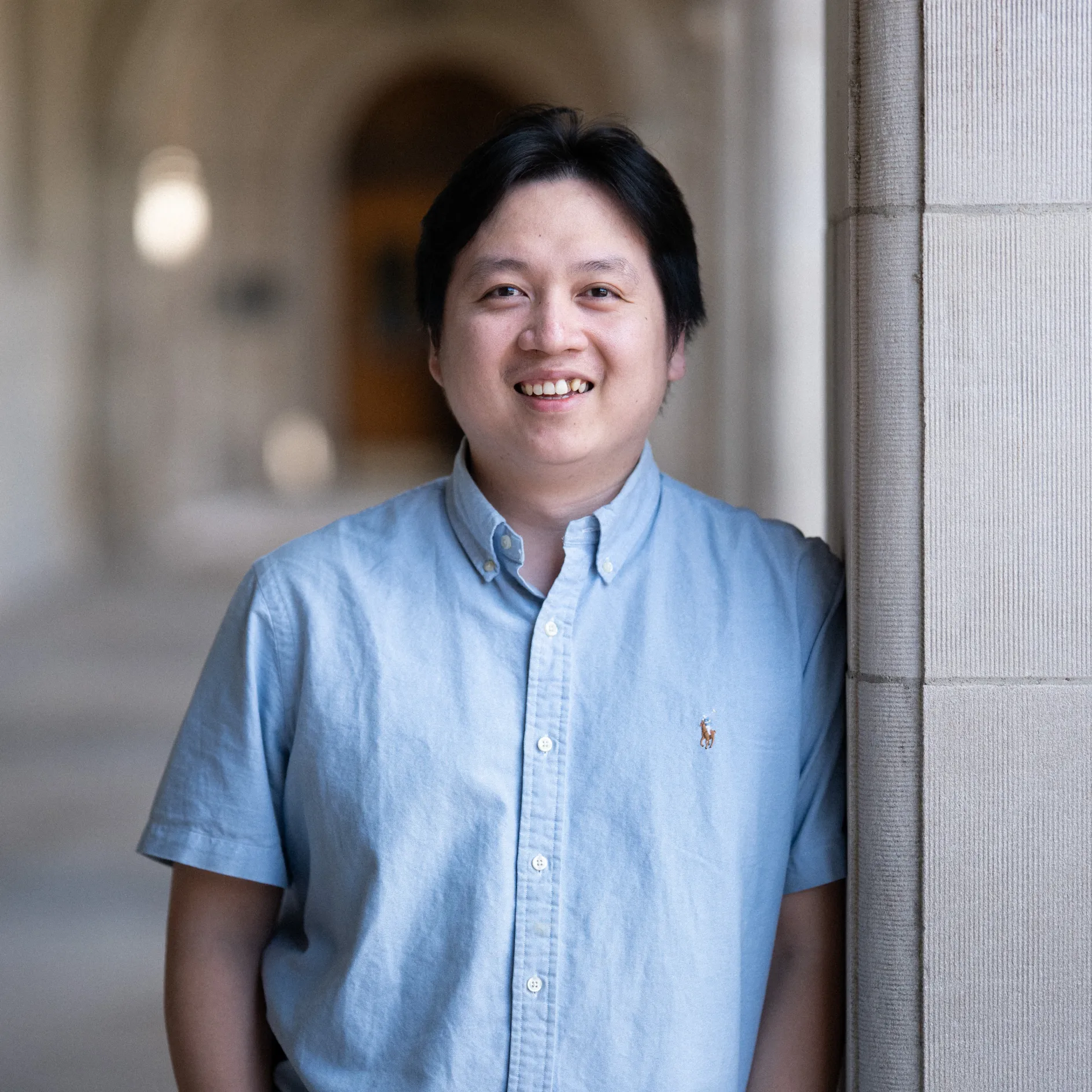 Duc Linh Tran Headshot