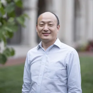 Nan Lin Headshot