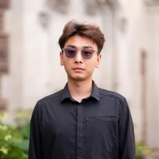 Weichen Kang