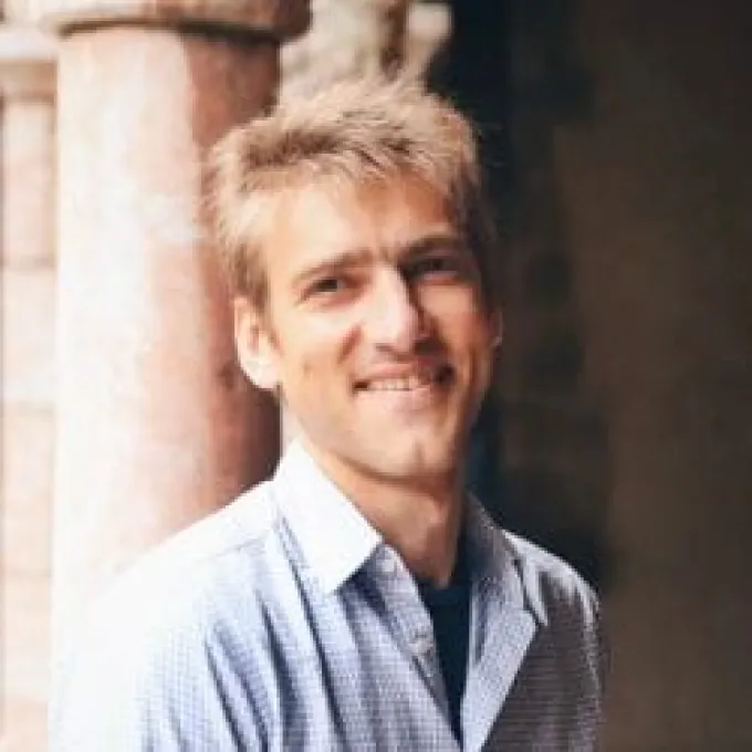 Yaroslav Mukhin Headshot